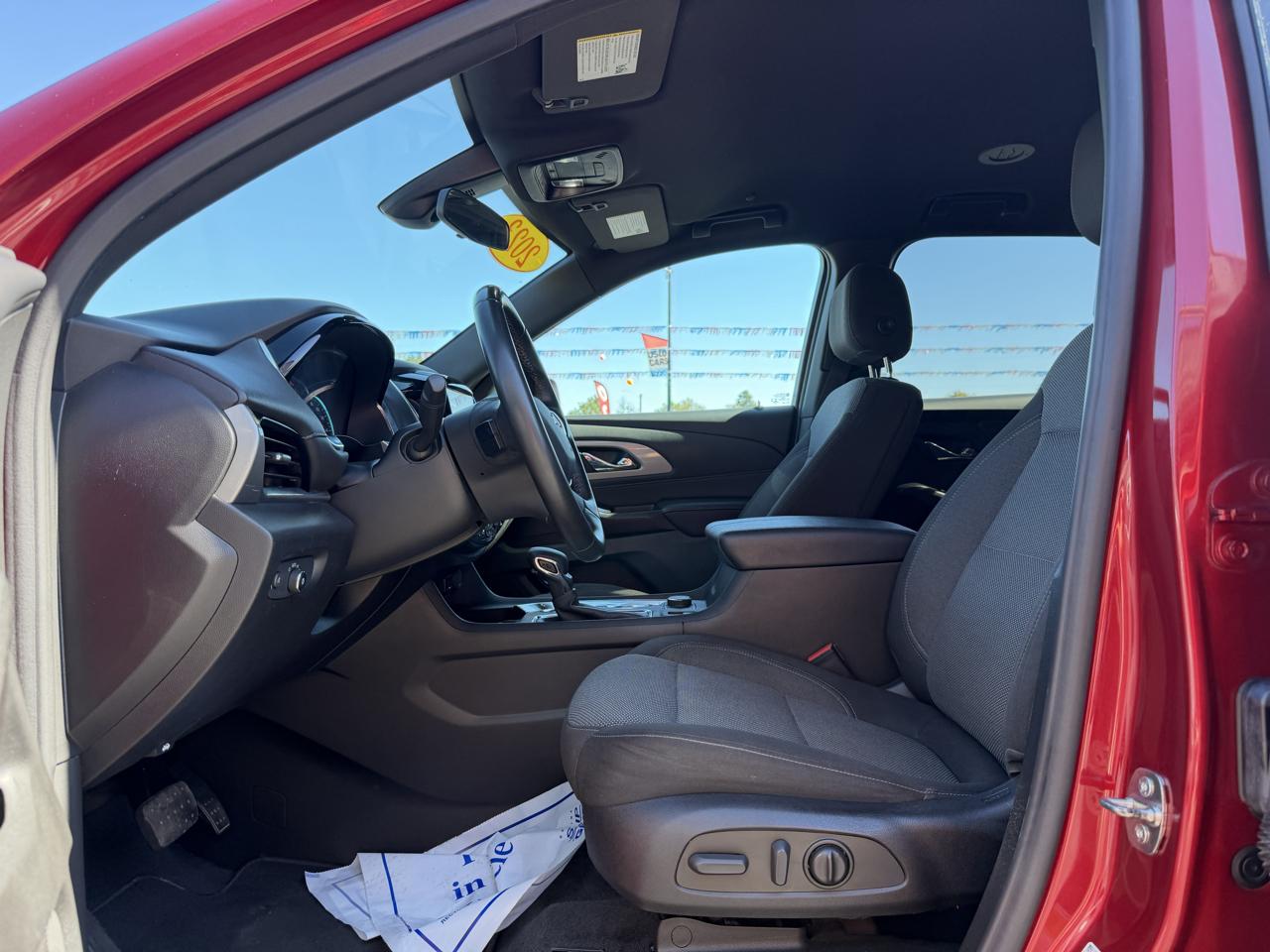 Chevrolet Traverse AWD 4dr LT Cloth w/1LT 2023