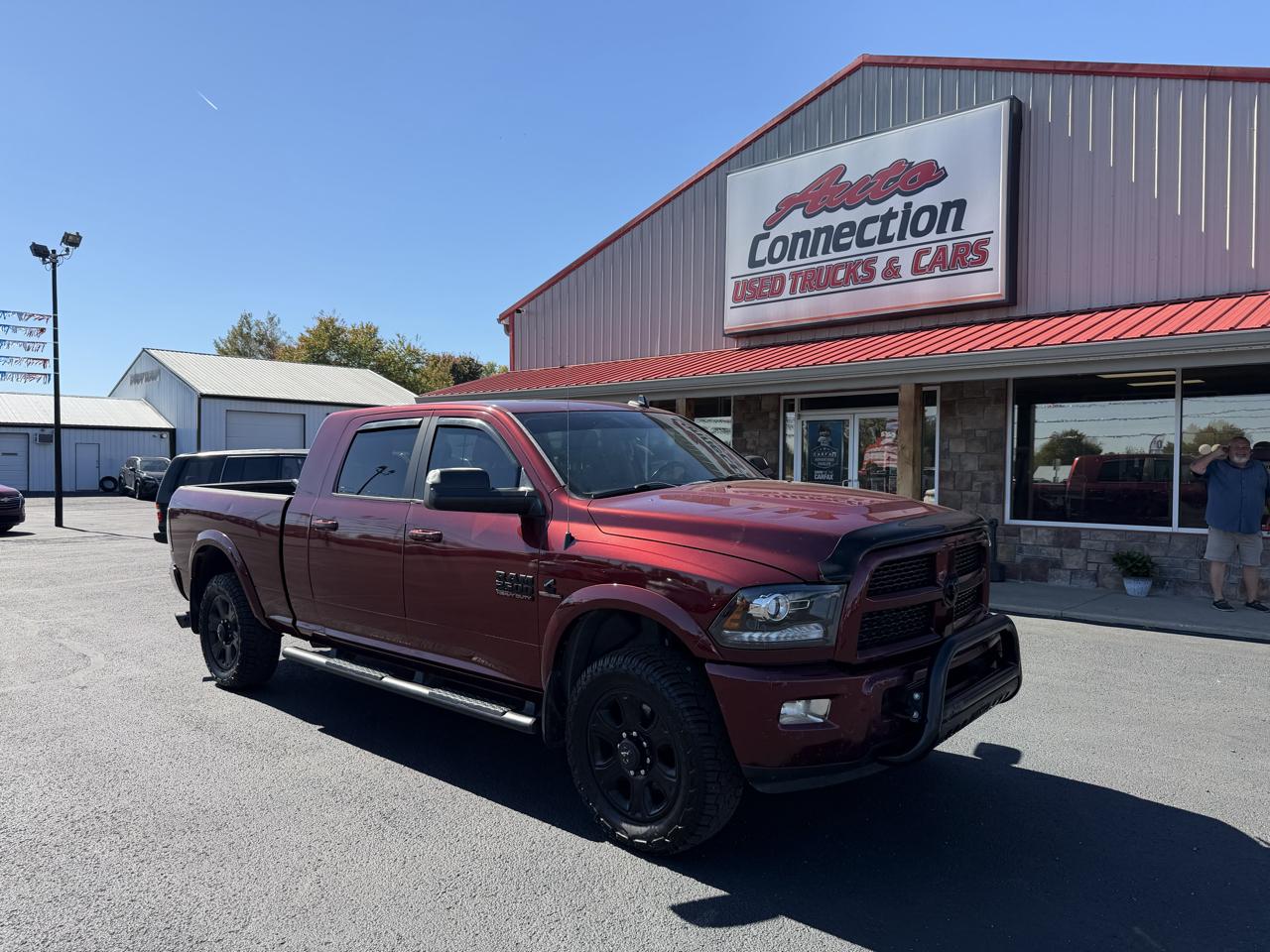 2017 RAM 2500 Laramie 4x4 Mega Cab 6'4" Box