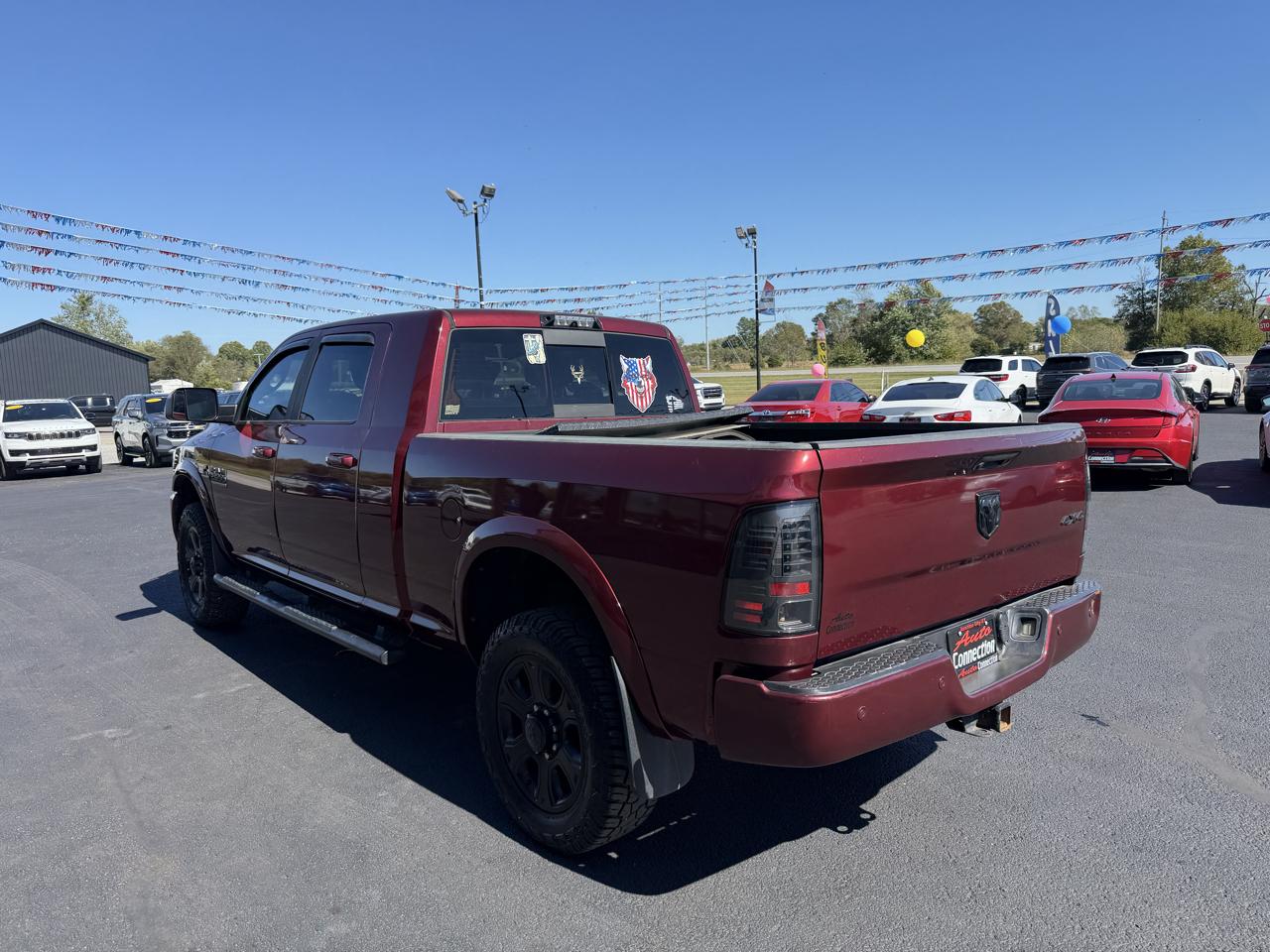 RAM 2500 Laramie 4x4 Mega Cab 6'4" Box 2017