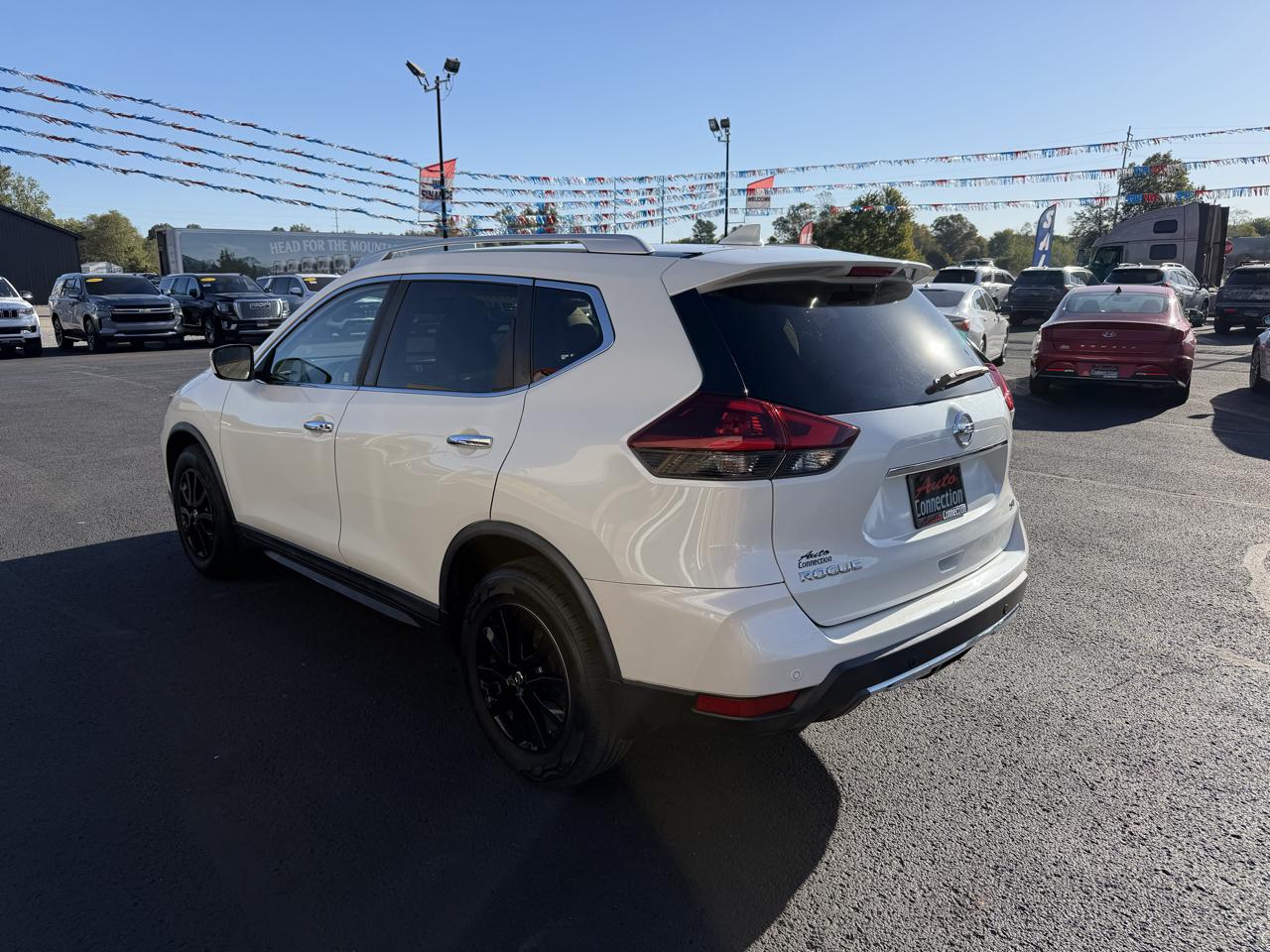 Nissan Rogue FWD SV 2020