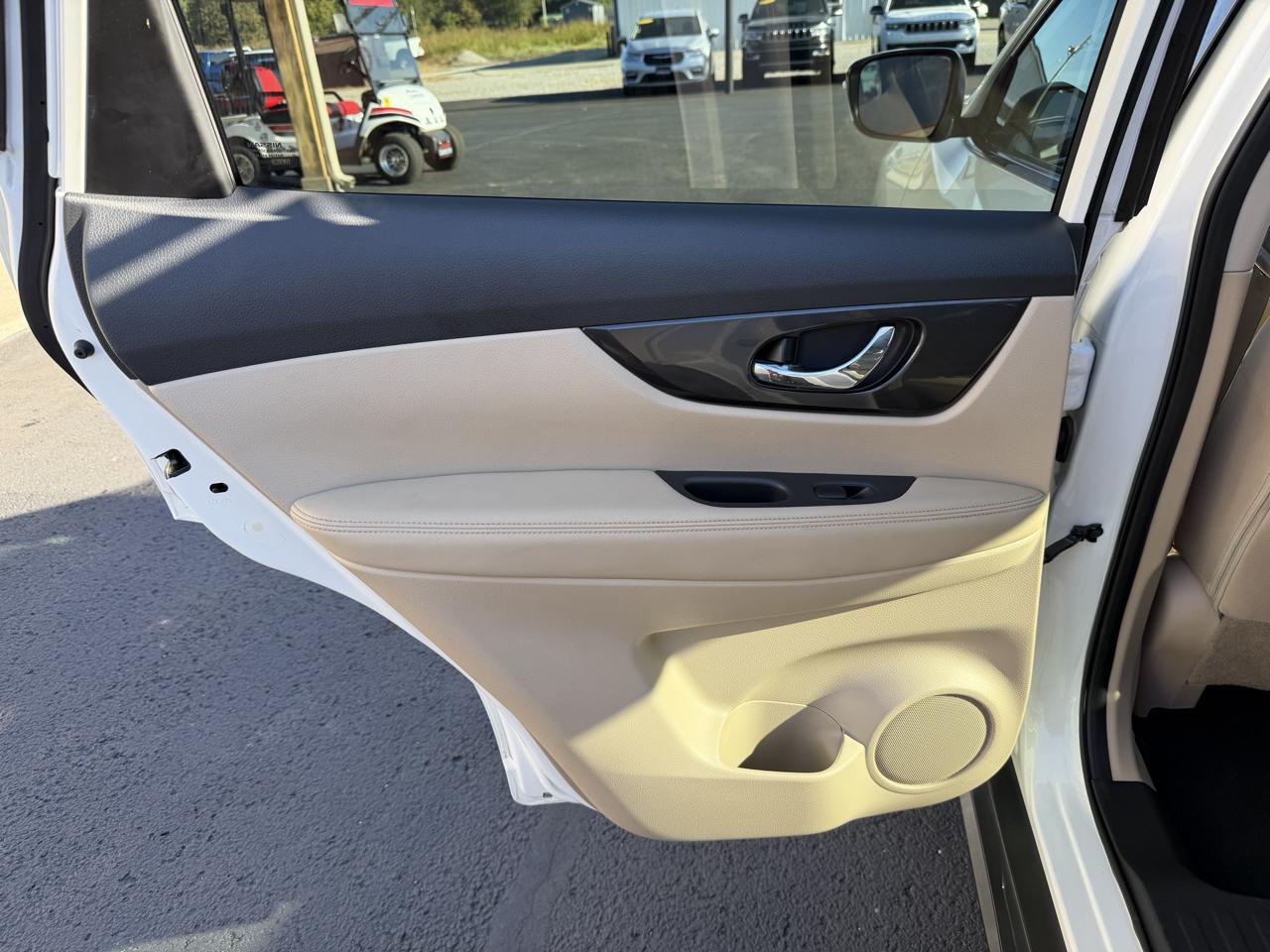 Nissan Rogue FWD SV 2020