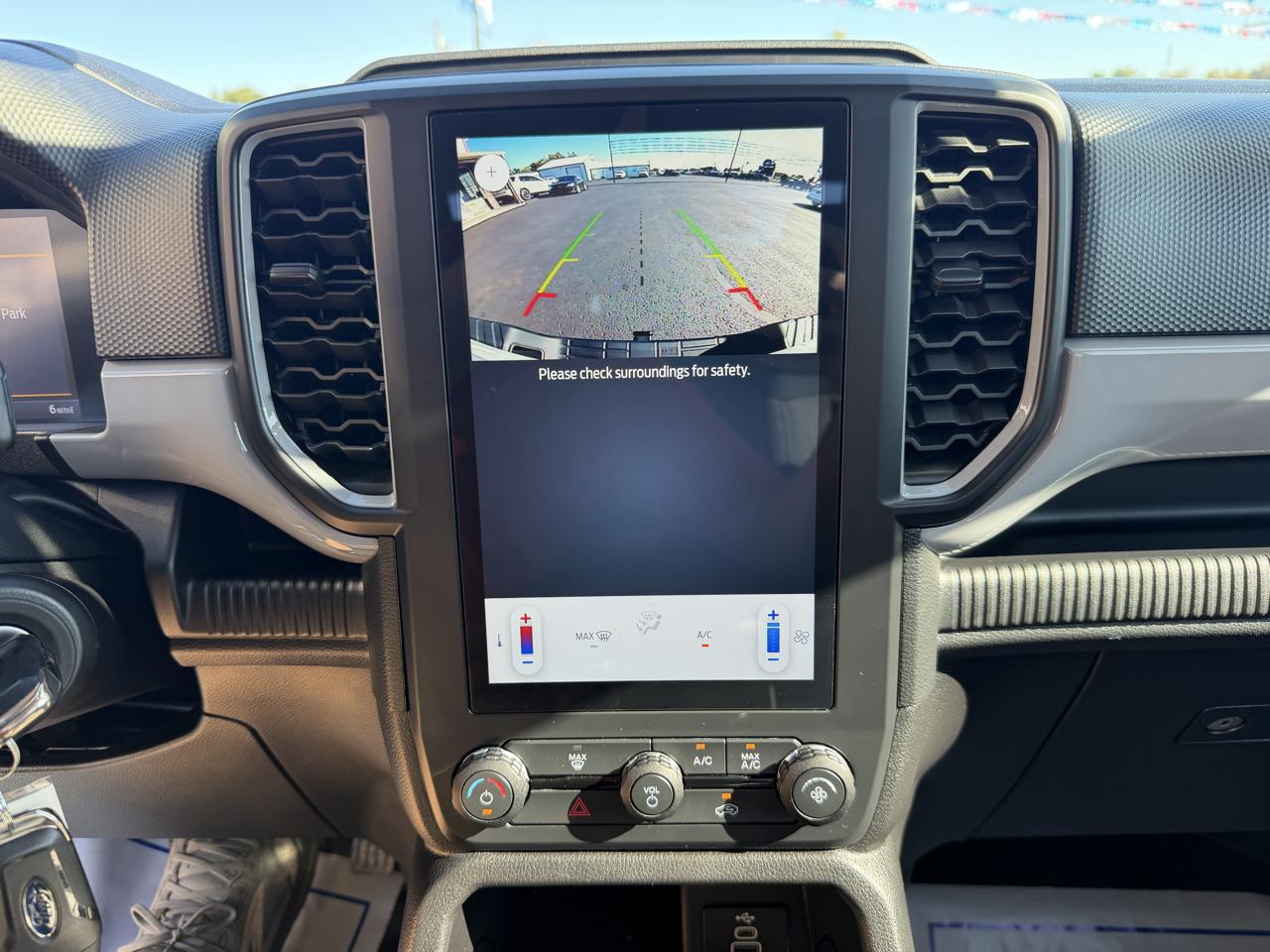 Ford Ranger STX 2024