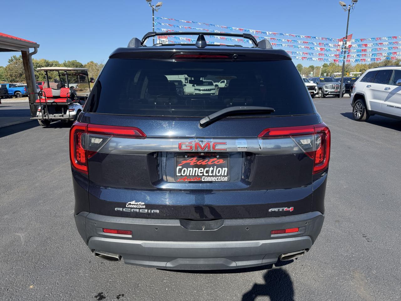 GMC Acadia AWD 4dr AT4 2021
