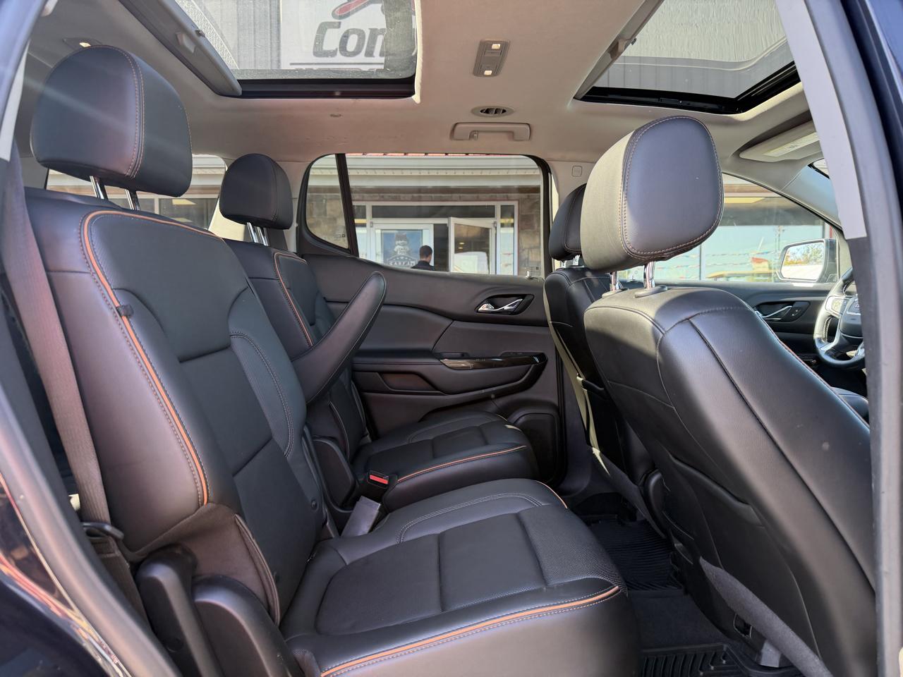 GMC Acadia AWD 4dr AT4 2021