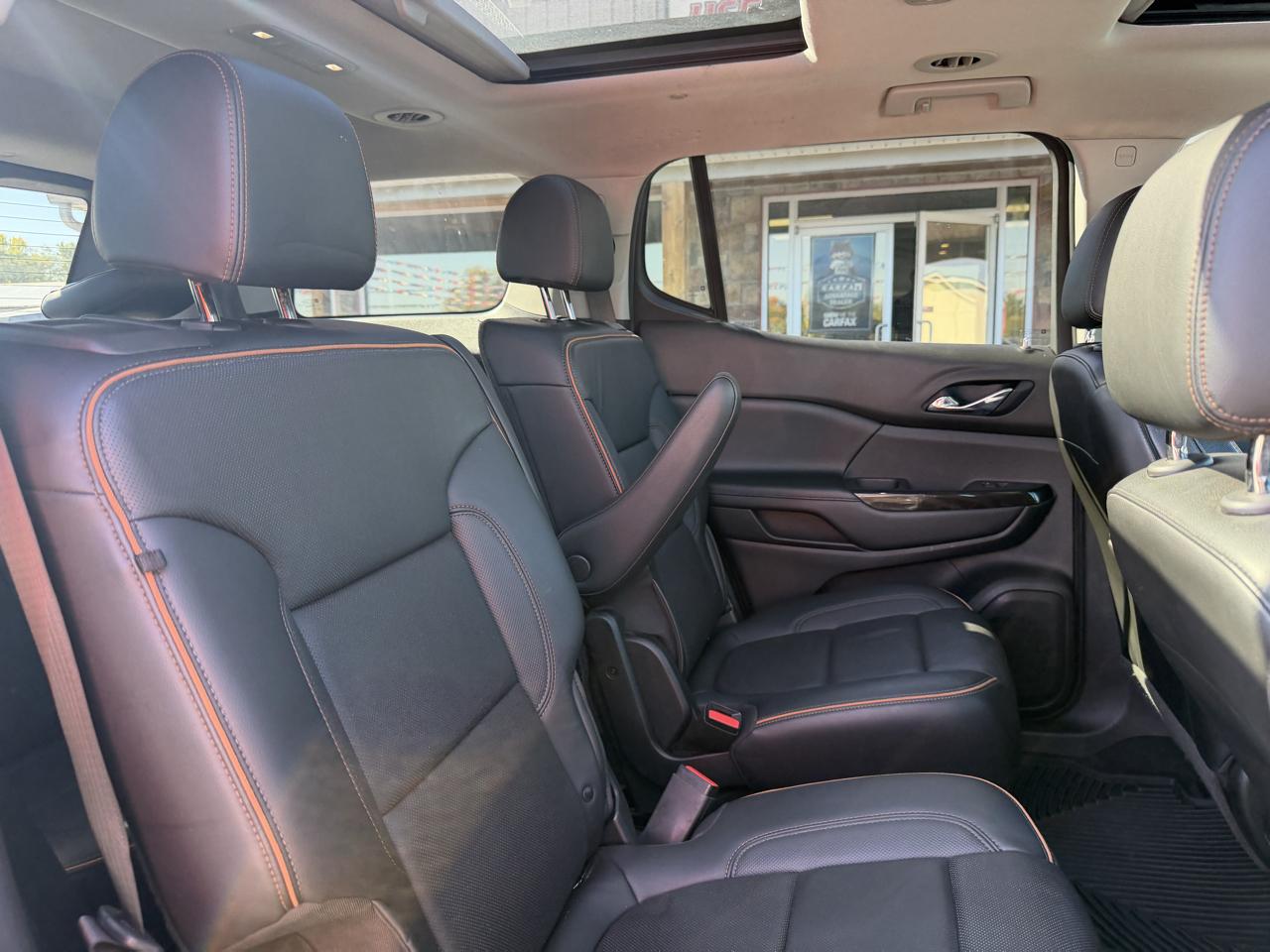 GMC Acadia AWD 4dr AT4 2021