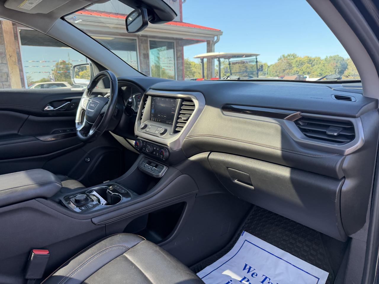 GMC Acadia AWD 4dr AT4 2021