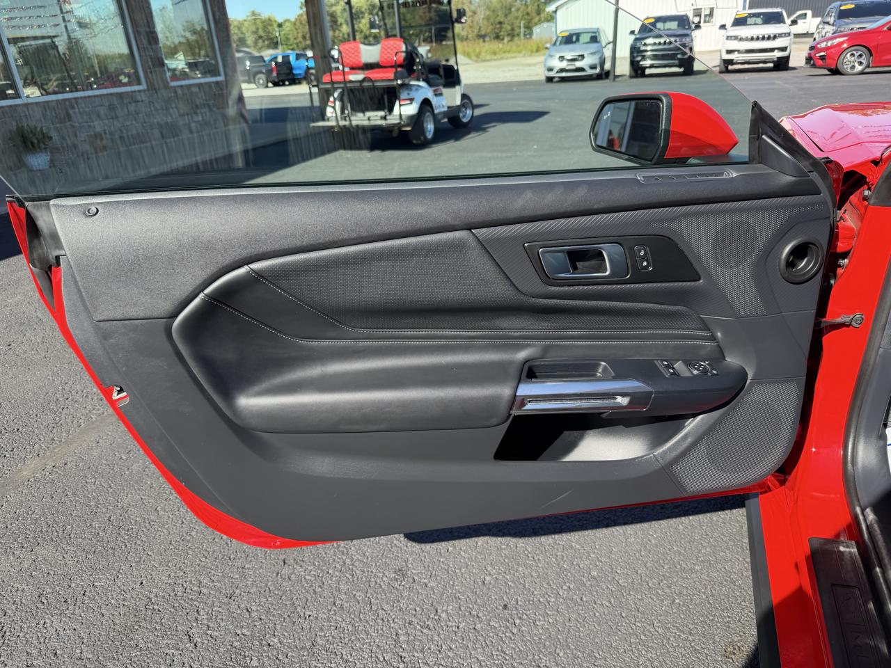 Ford Mustang EcoBoost Fastback 2026