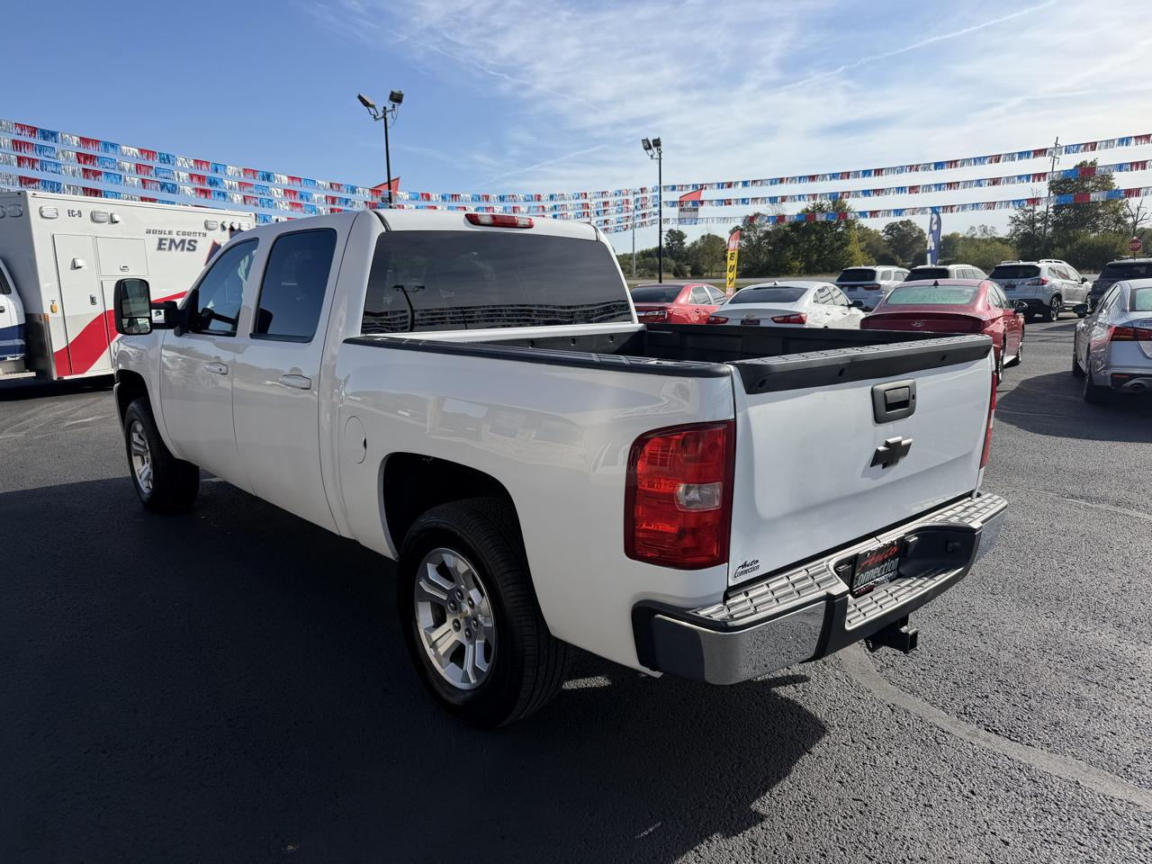 Chevrolet Silverado 1500 4WD Crew Cab 143.5" LT 2011