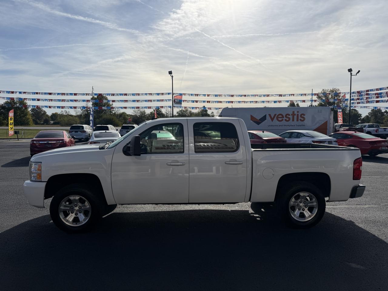 Chevrolet Silverado 1500 4WD Crew Cab 143.5" LT 2011