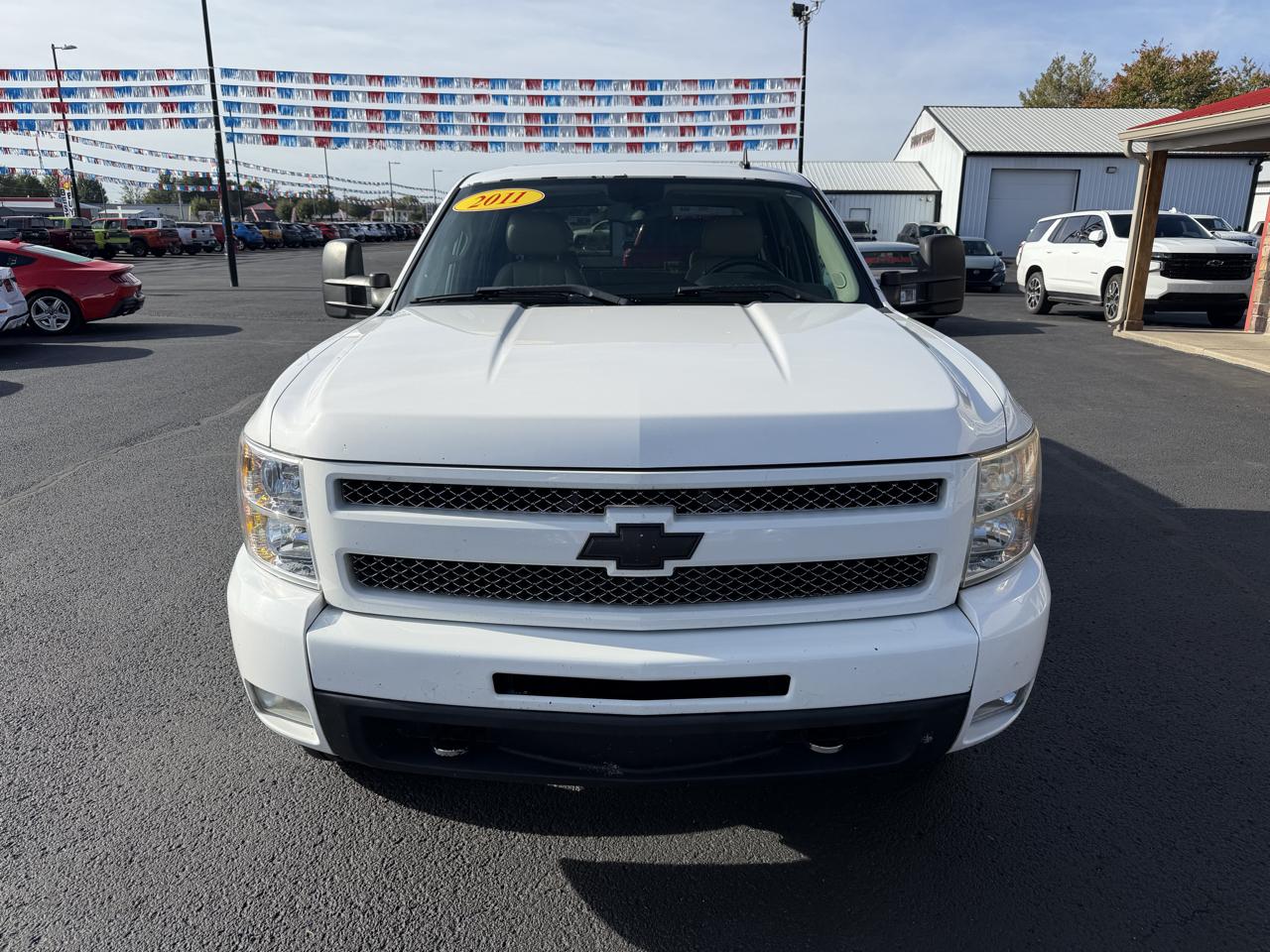 Chevrolet Silverado 1500 4WD Crew Cab 143.5" LT 2011