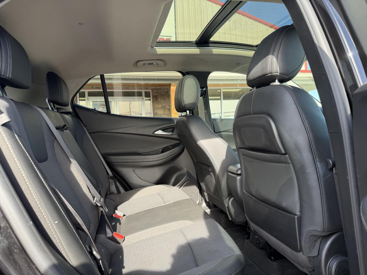 Buick Encore GX FWD 4dr Select 2023