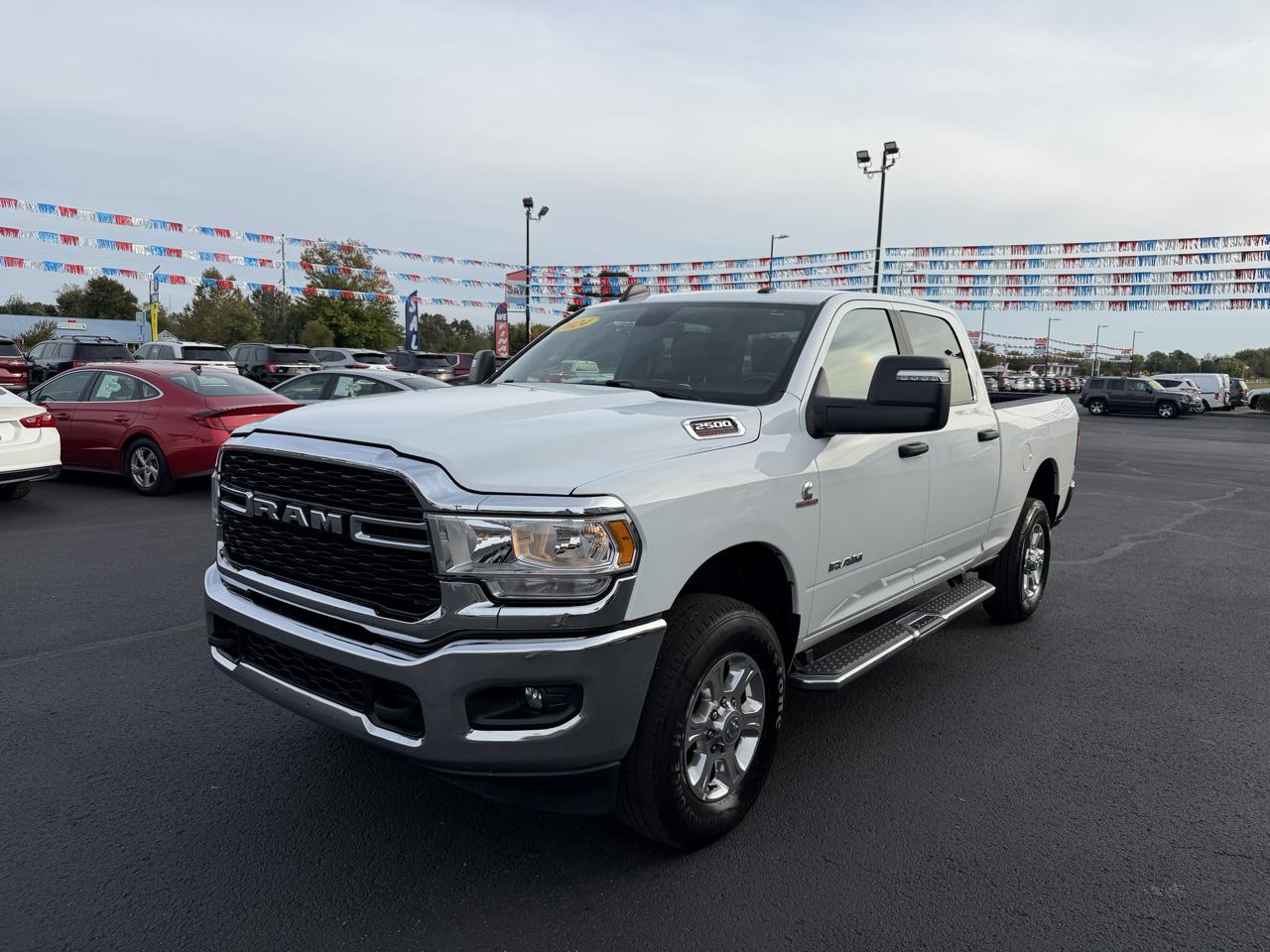 RAM 2500 Big Horn 4x4 Crew Cab 6'4" Box 2024