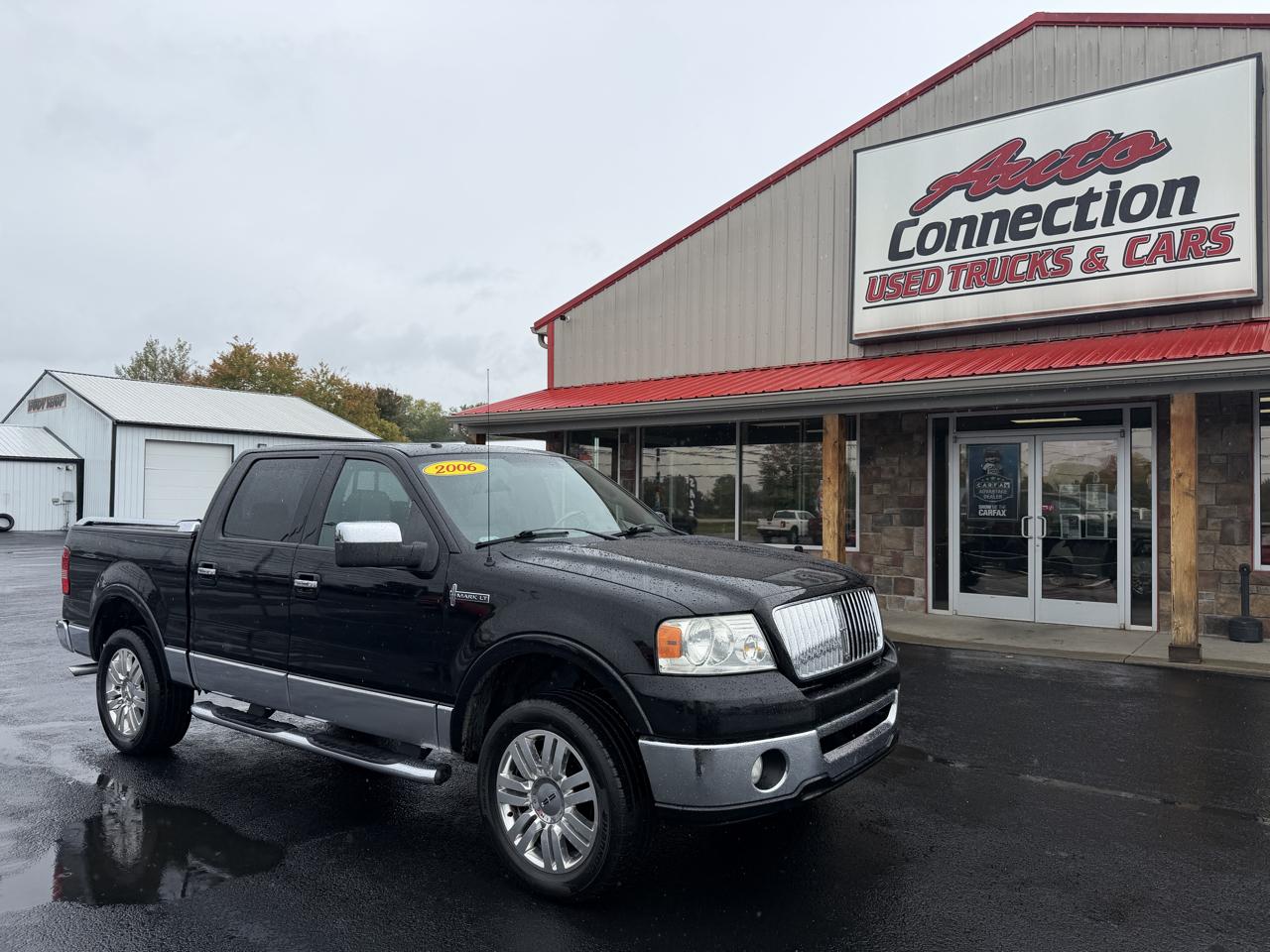 2006 Lincoln Mark LT Base
