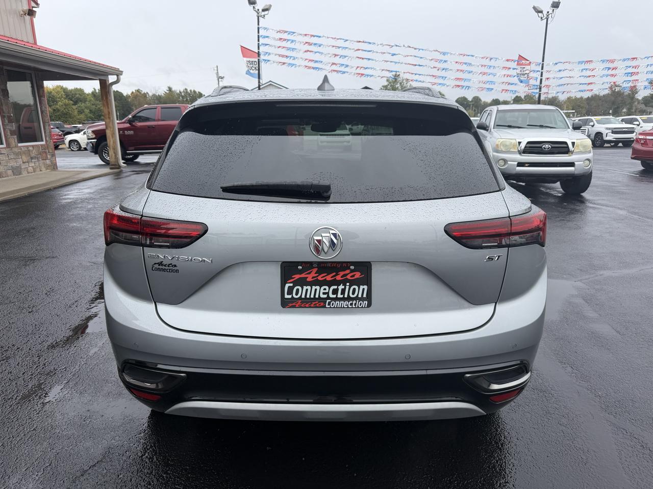 Buick Envision FWD 4dr Essence 2023