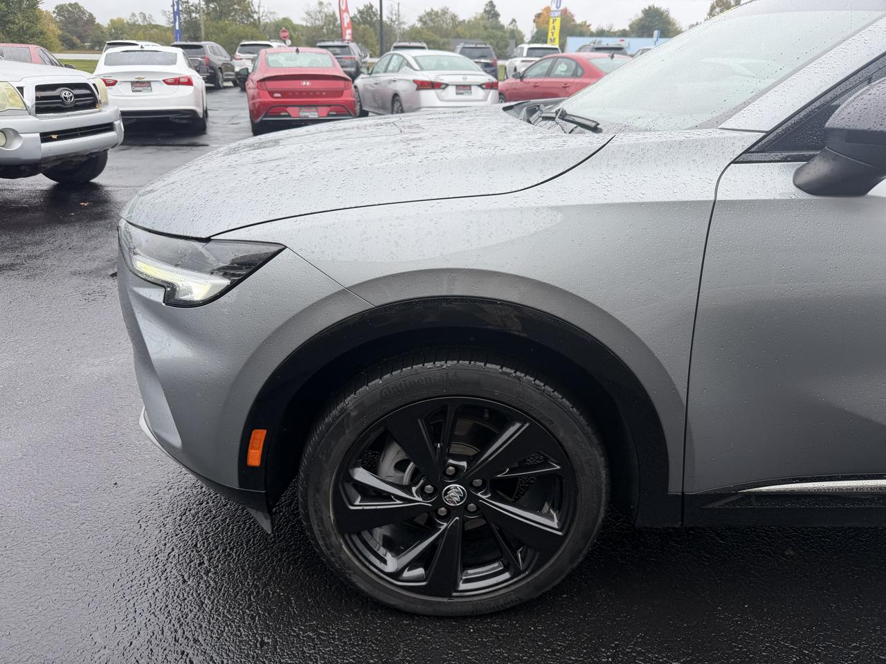 Buick Envision FWD 4dr Essence 2023
