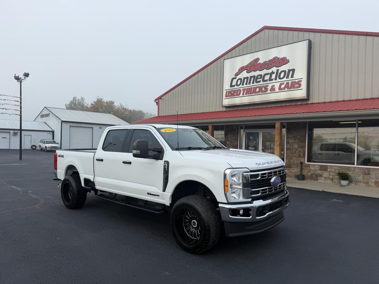 Ford Super Duty F-250 SRW XLT 4WD Crew Cab 6.75' Box 2023