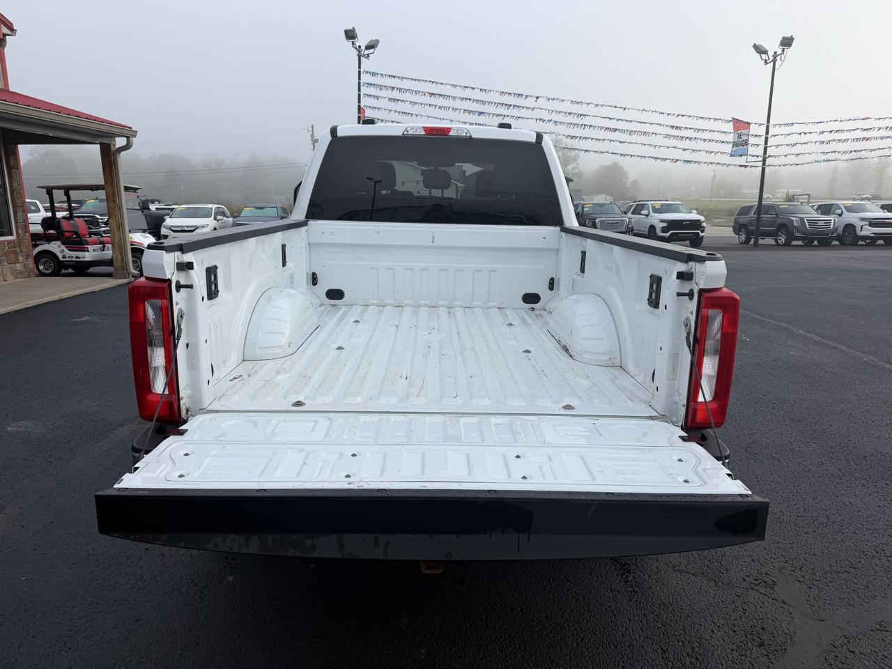 Ford Super Duty F-250 SRW XLT 4WD Crew Cab 6.75' Box 2023