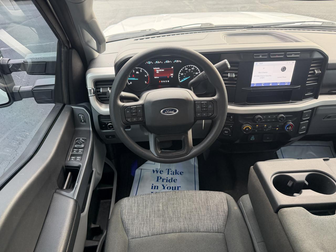 Ford Super Duty F-250 SRW XLT 4WD Crew Cab 6.75' Box 2023