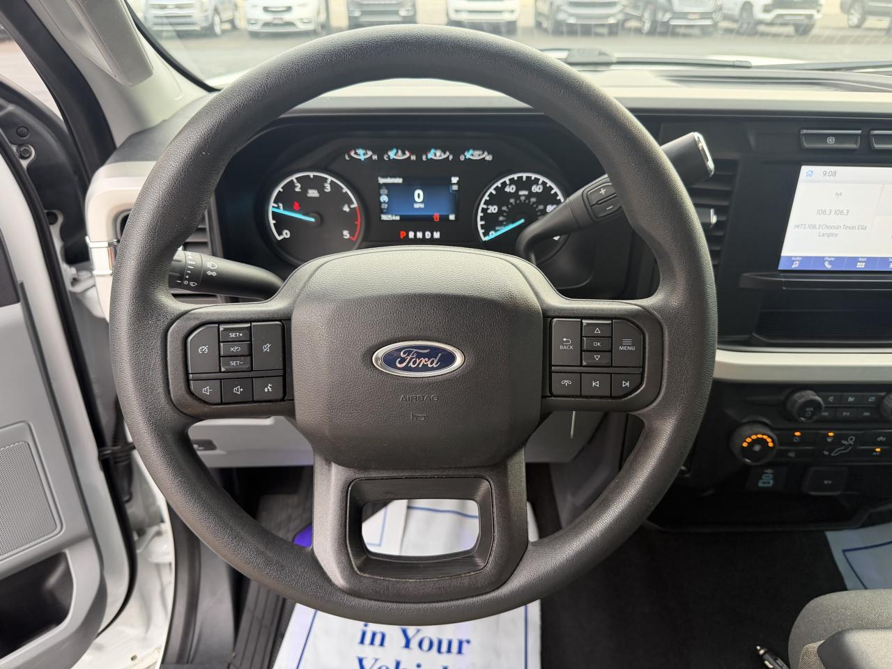 Ford Super Duty F-250 SRW XLT 4WD Crew Cab 6.75' Box 2023