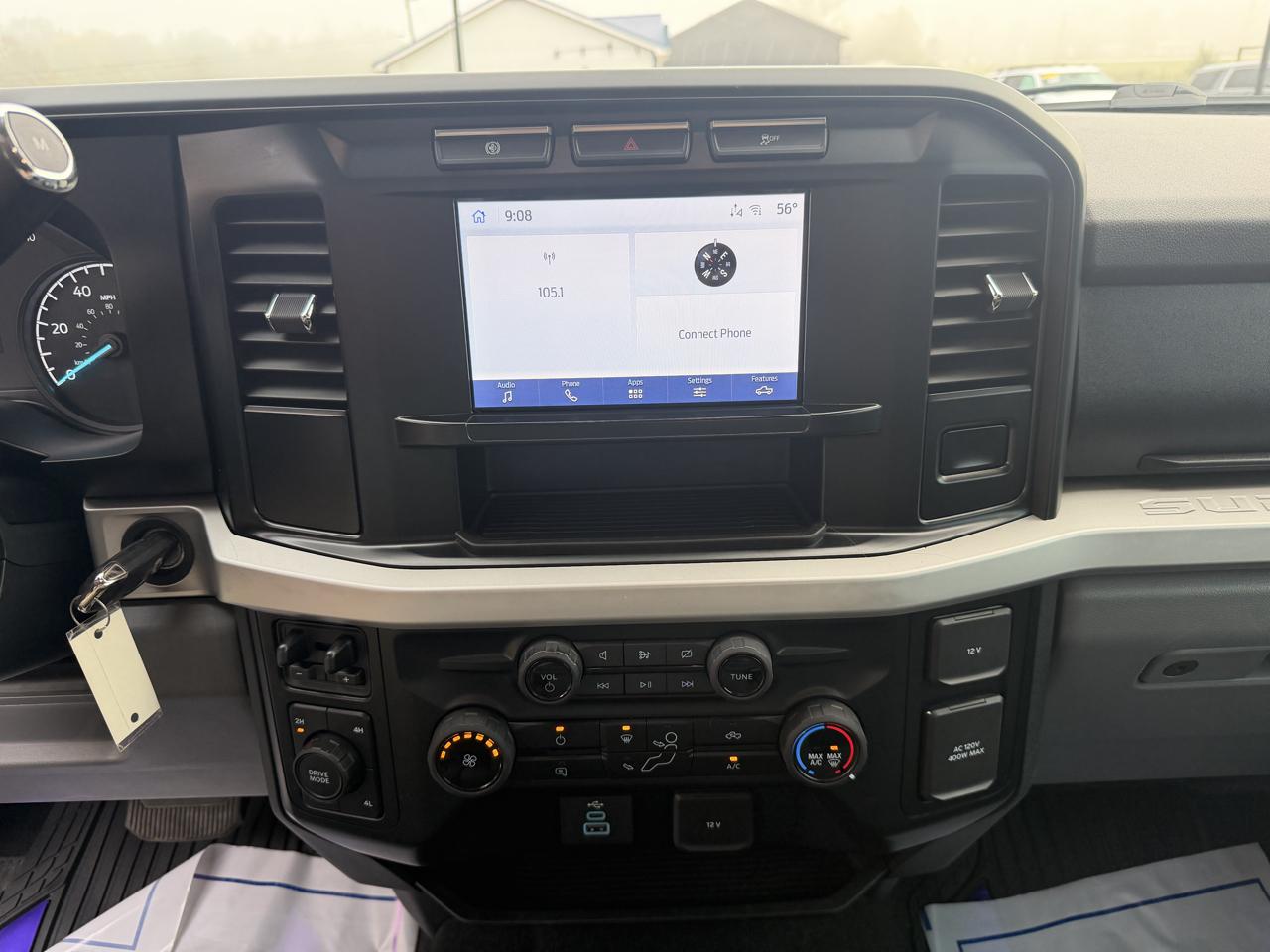 Ford Super Duty F-250 SRW XLT 4WD Crew Cab 6.75' Box 2023