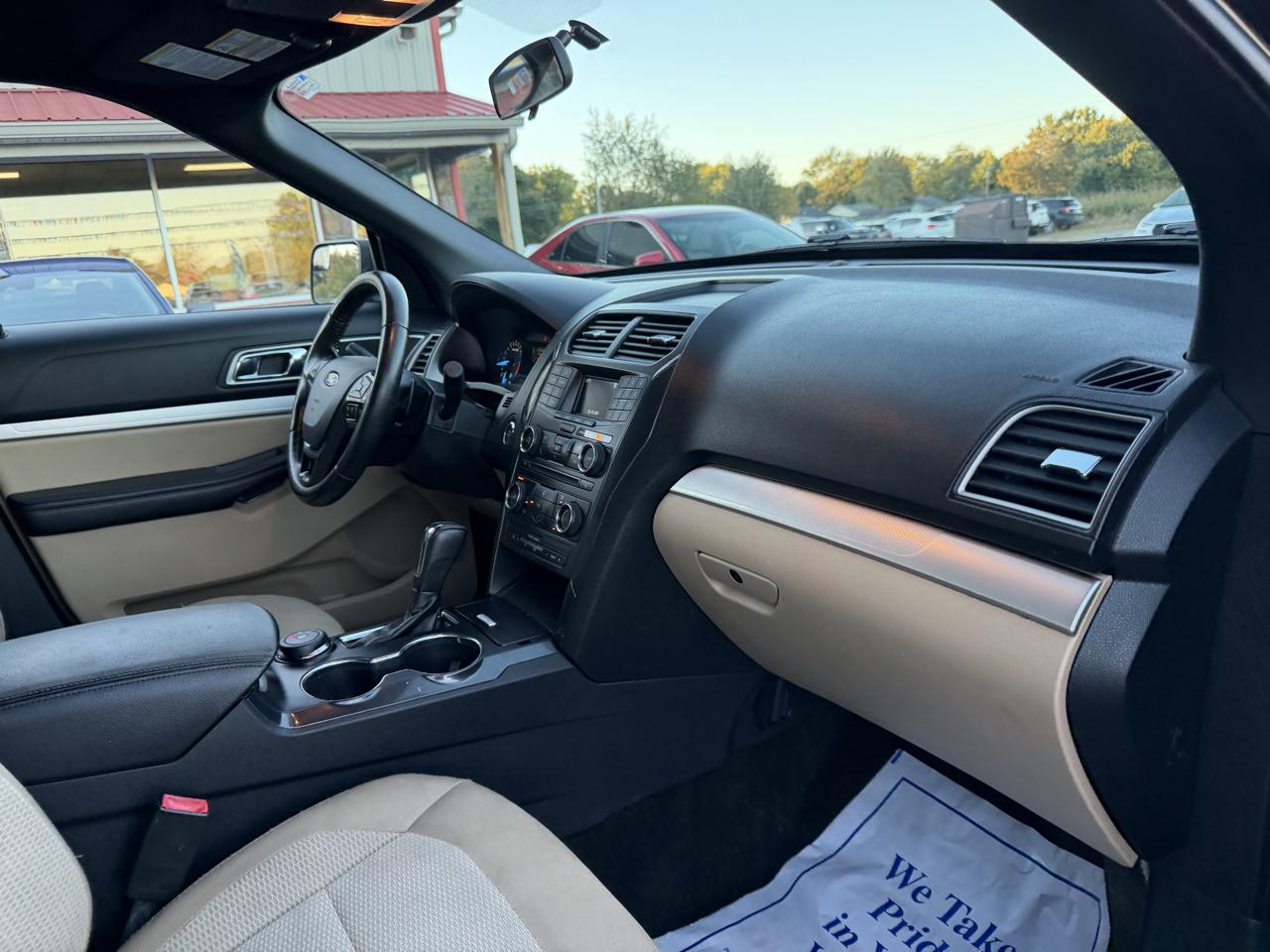 Ford Explorer XLT 2017