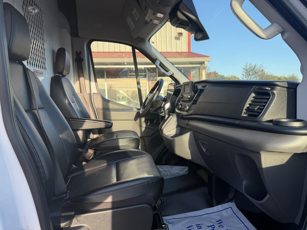 Ford Transit Cargo Van T-150 130" Med Rf 8670 GVWR RWD 2023