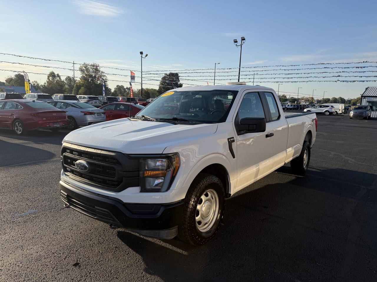 Ford F-150 4WD SuperCab 163" XL 2023