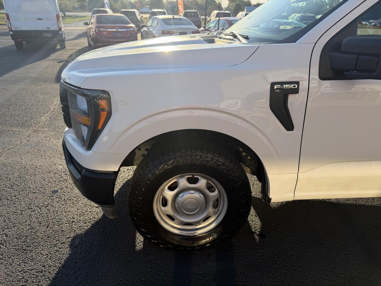 Ford F-150 4WD SuperCab 163" XL 2023