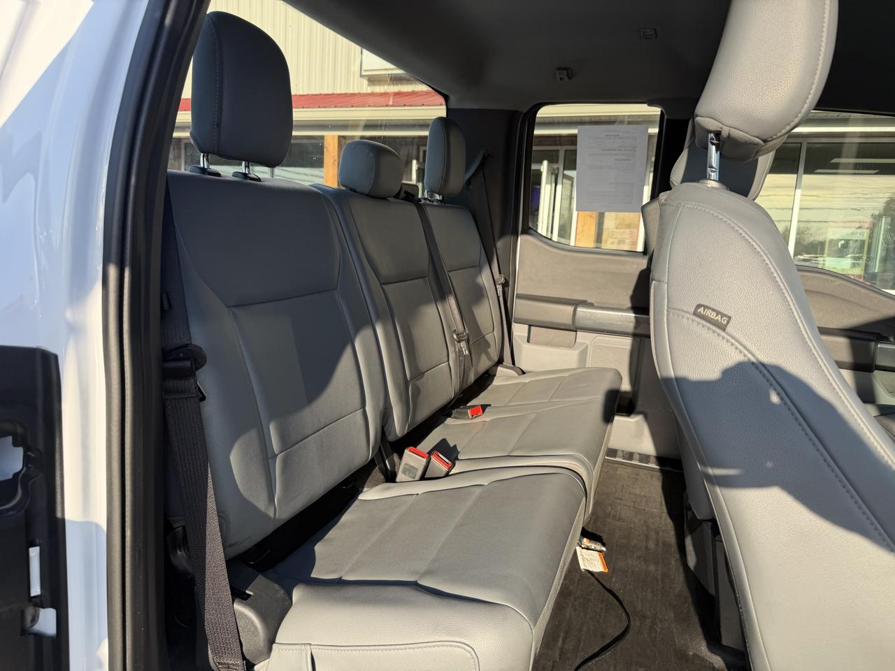 Ford F-150 4WD SuperCab 163" XL 2023