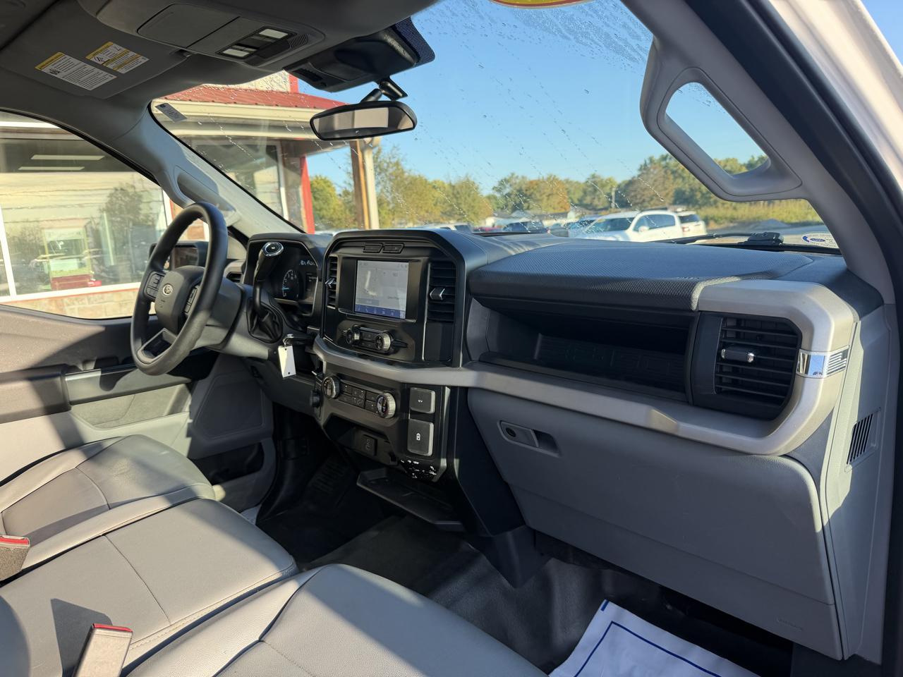 Ford F-150 4WD SuperCab 163" XL 2023