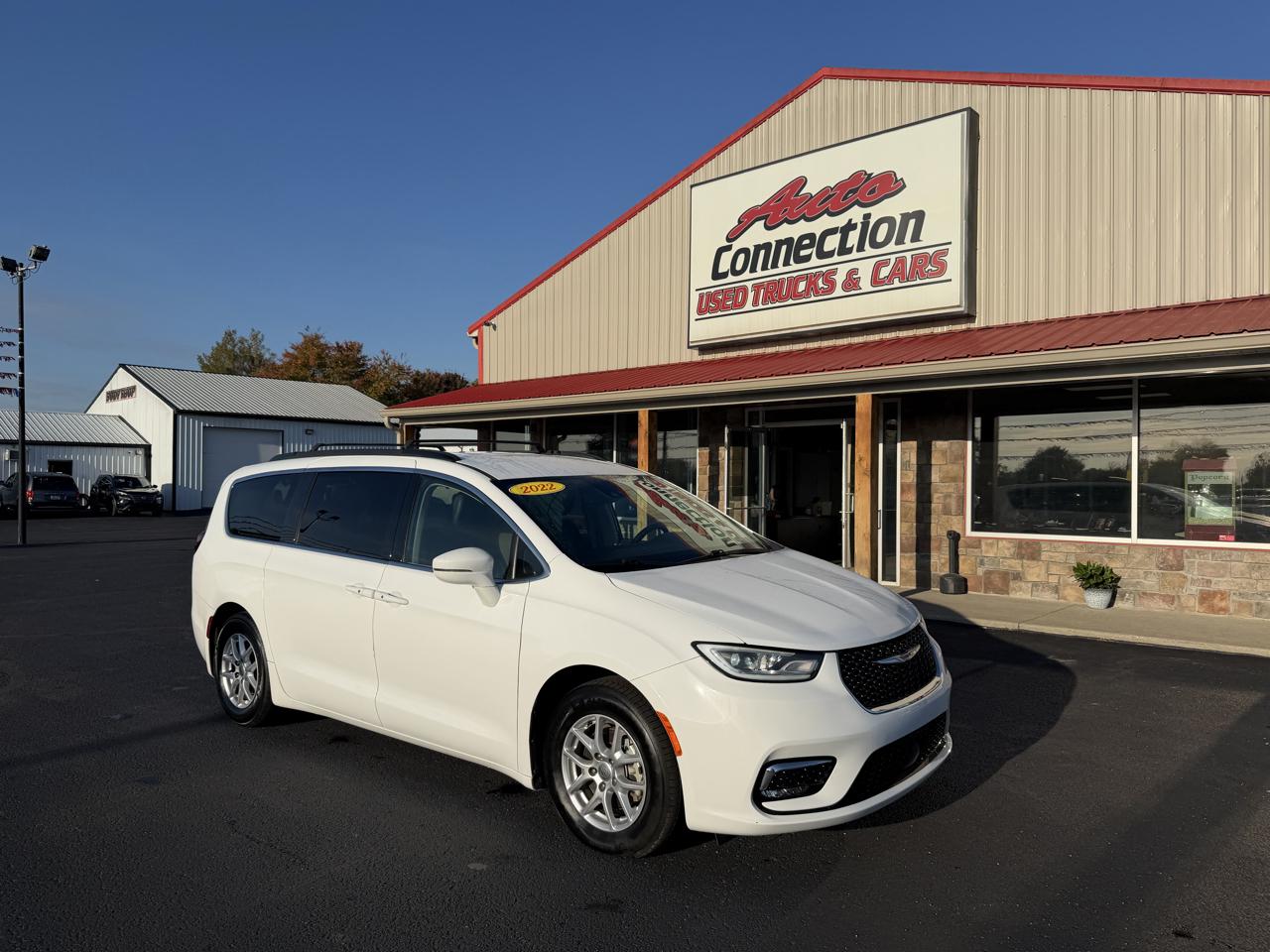 Chrysler Pacifica Touring L FWD 2022