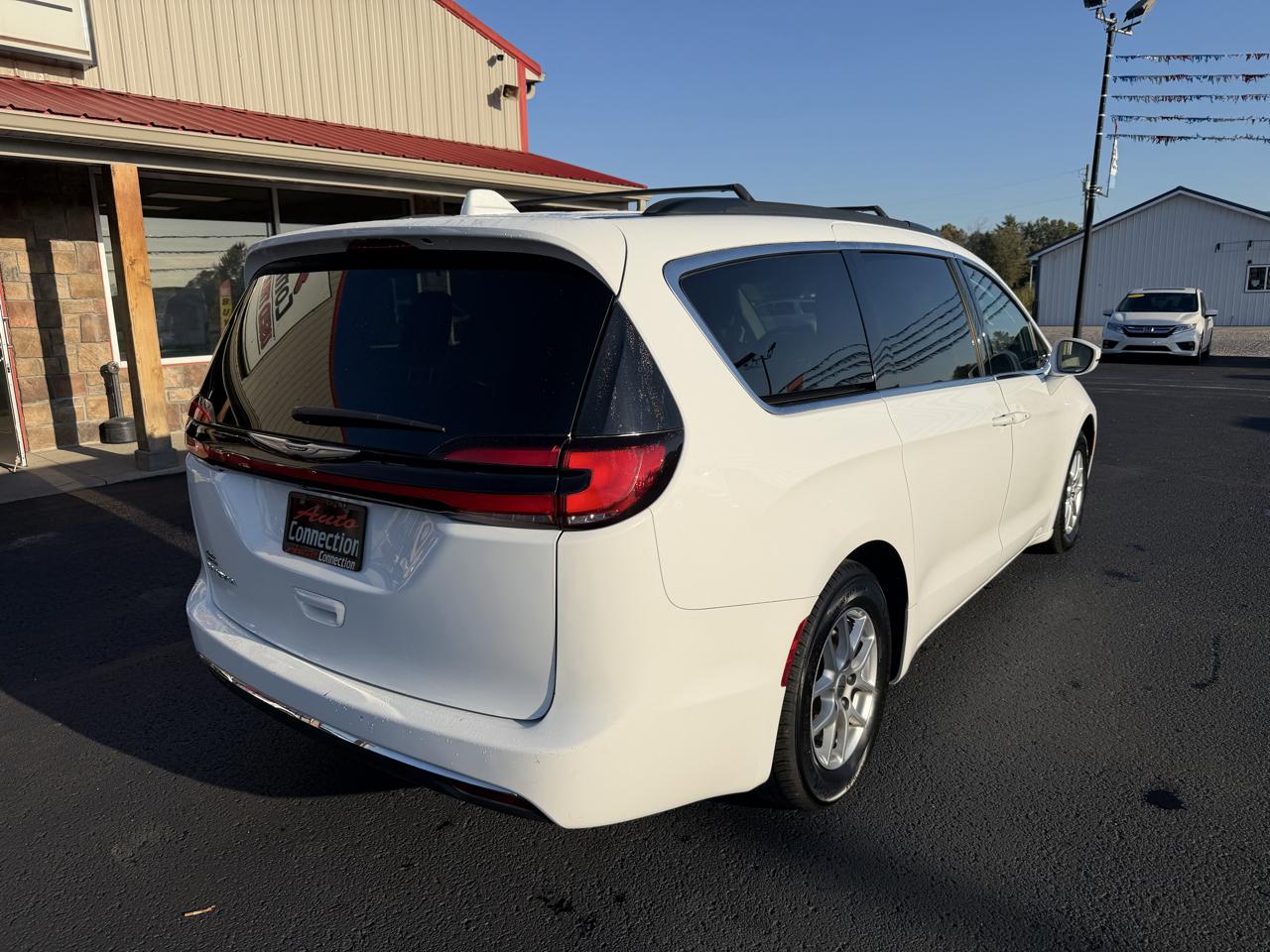 Chrysler Pacifica Touring L FWD 2022