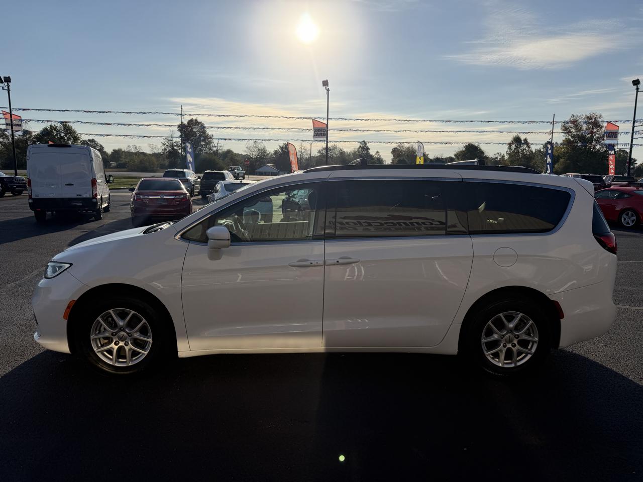 Chrysler Pacifica Touring L FWD 2022