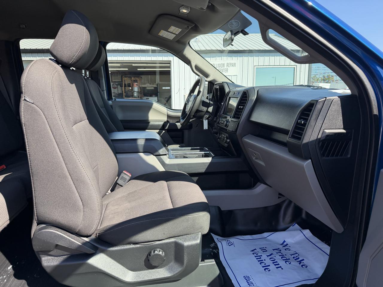 Ford F-150 STX SuperCrew 4WD 2018