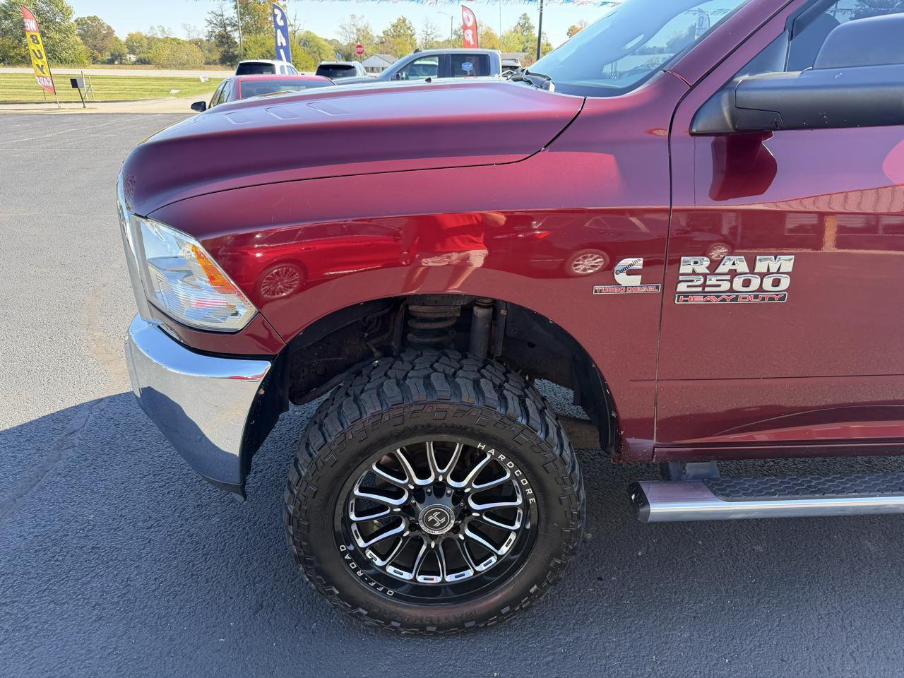 RAM 2500 Tradesman 4x4 Crew Cab 6'4" Box 2018