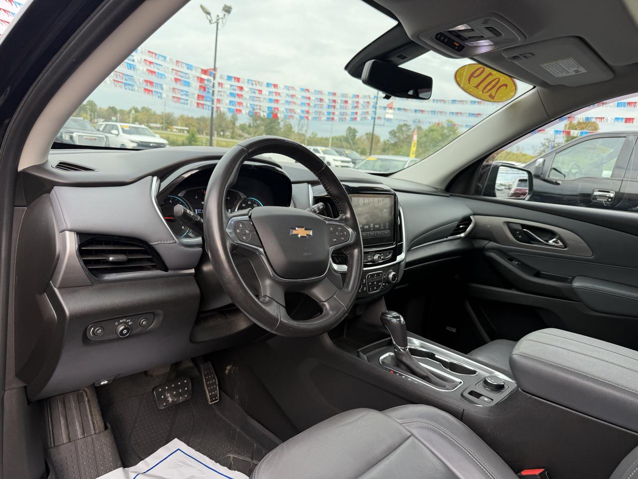 Chevrolet Traverse FWD 4dr LT Leather w/3LT 2019