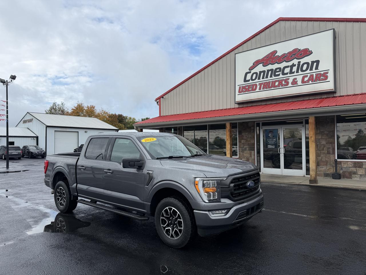2022 Ford F-150 4WD SuperCrew 150" XLT