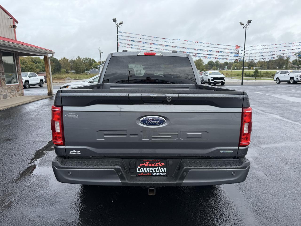 Ford F-150 4WD SuperCrew 150" XLT 2022