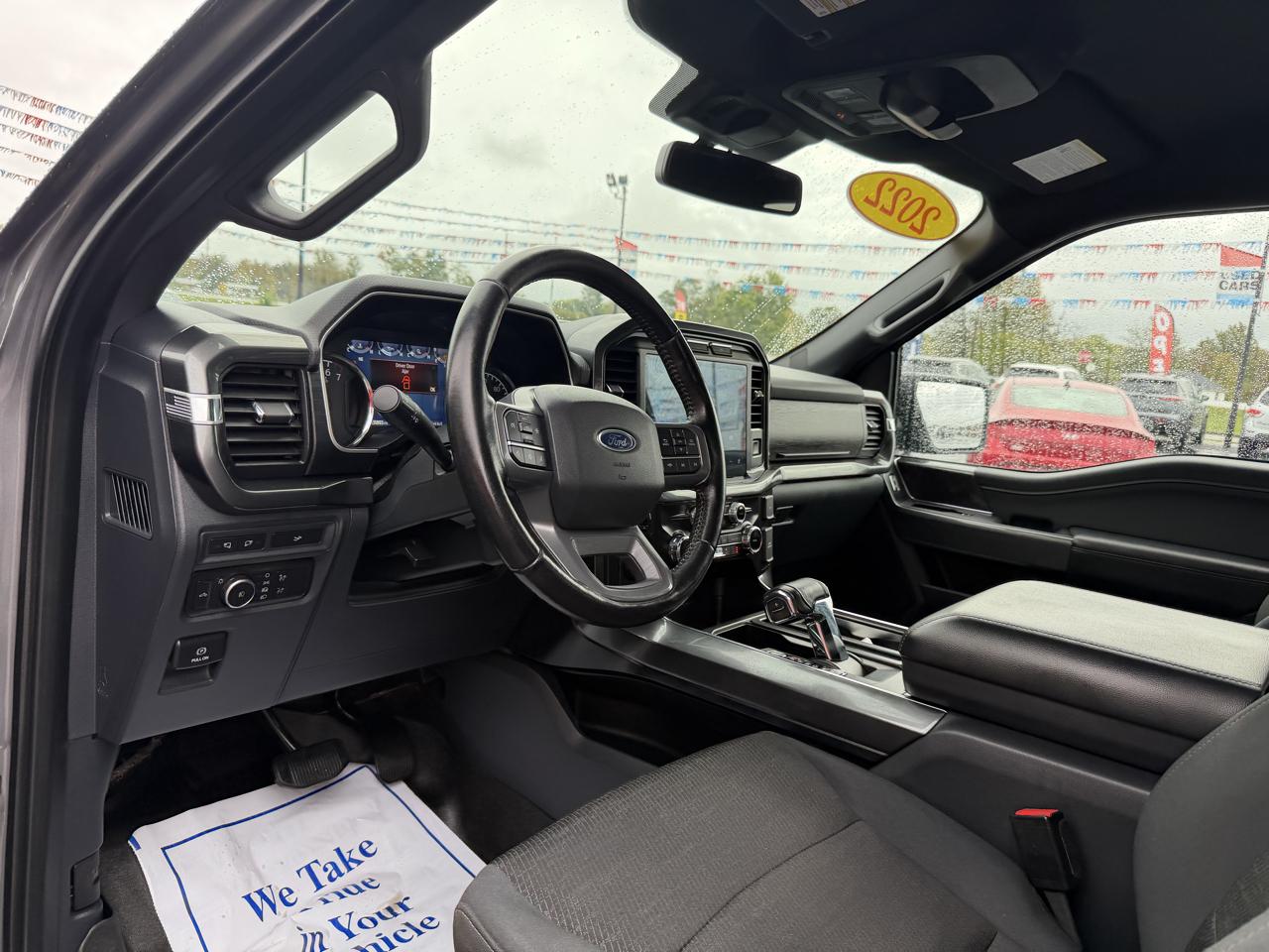 Ford F-150 4WD SuperCrew 150" XLT 2022