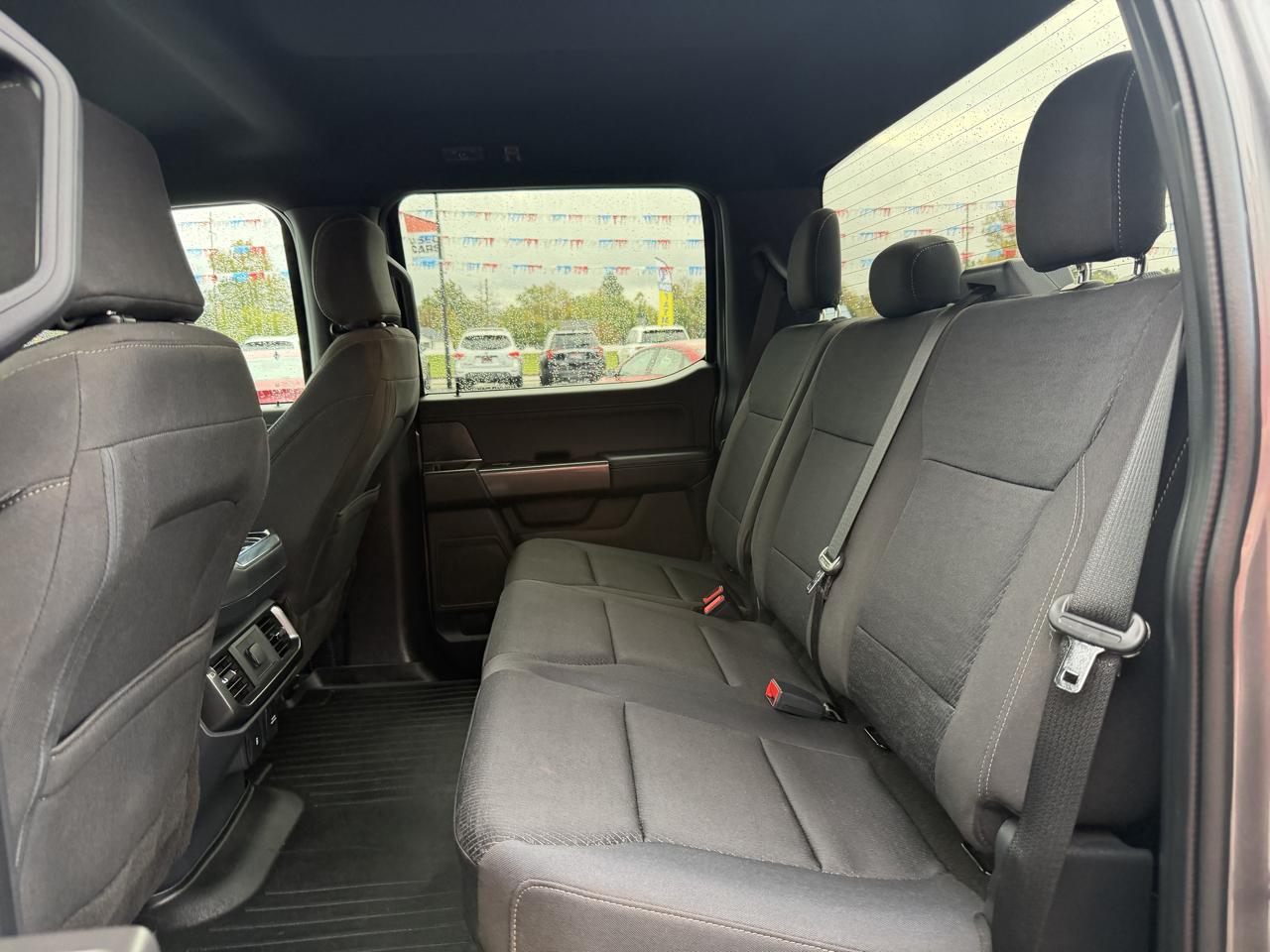 Ford F-150 4WD SuperCrew 150" XLT 2022