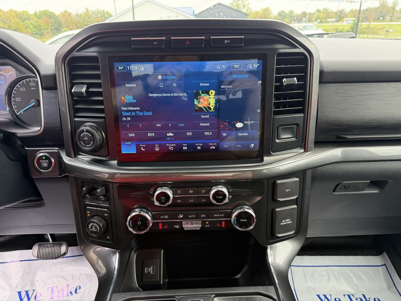 Ford F-150 4WD SuperCrew 150" XLT 2022