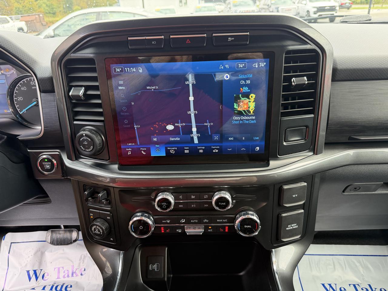Ford F-150 4WD SuperCrew 150" XLT 2022