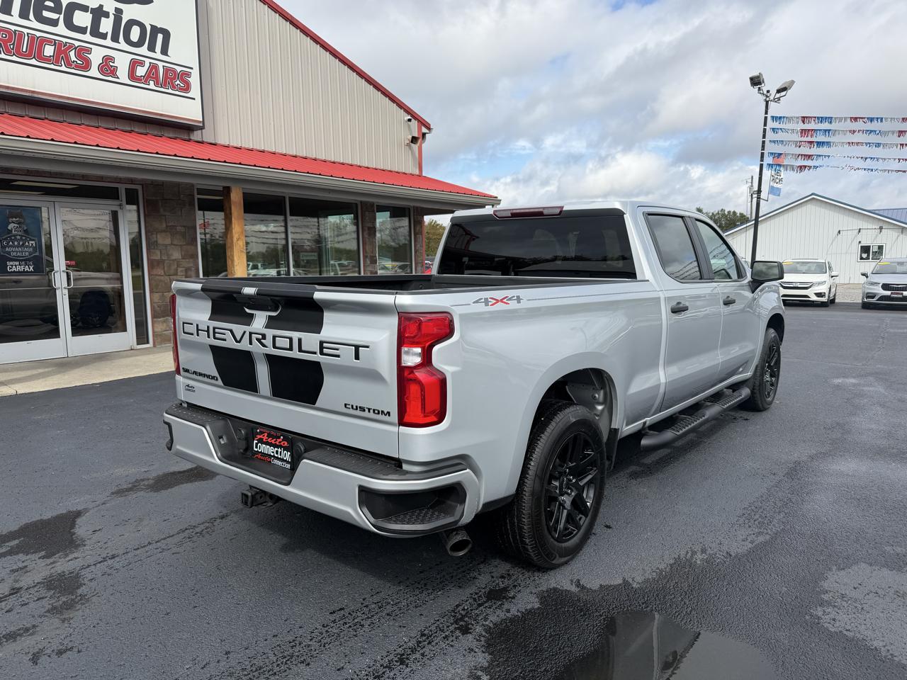 Chevrolet Silverado 1500 LTD 4WD Crew Cab 157" Custom 2022