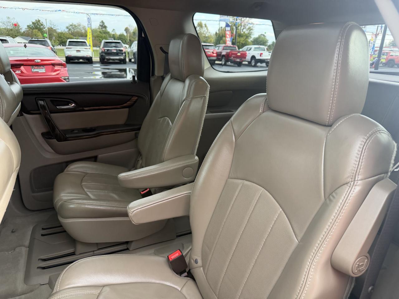 GMC Acadia AWD 4dr Denali 2013