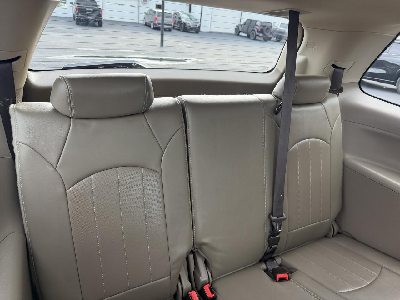 GMC Acadia AWD 4dr Denali 2013