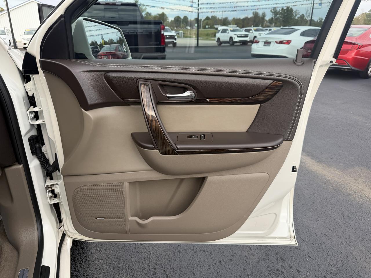 GMC Acadia AWD 4dr Denali 2013