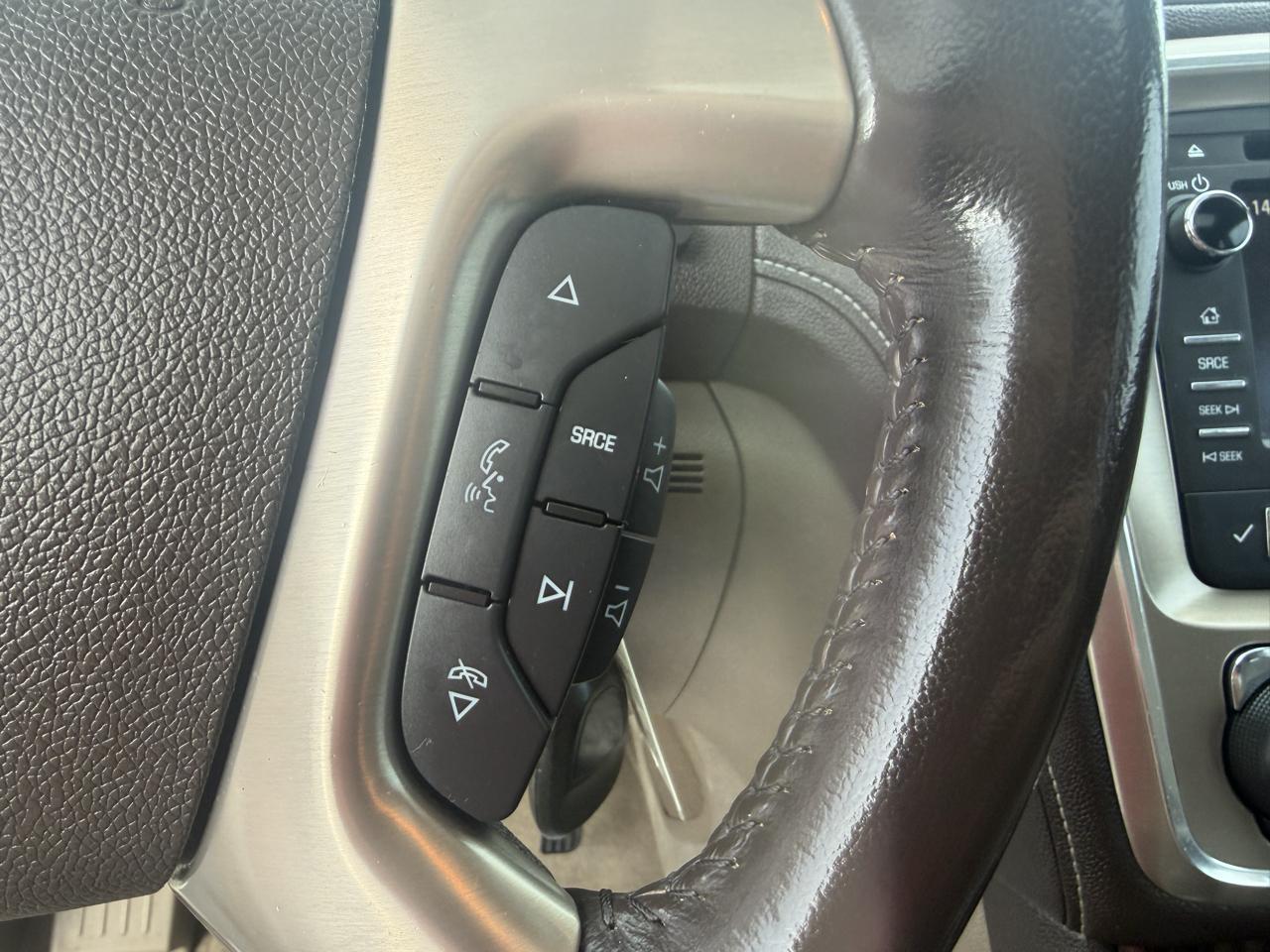 GMC Acadia AWD 4dr Denali 2013