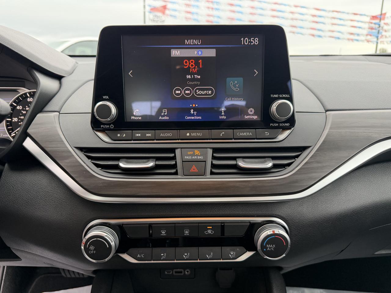Nissan Altima SV FWD 2025