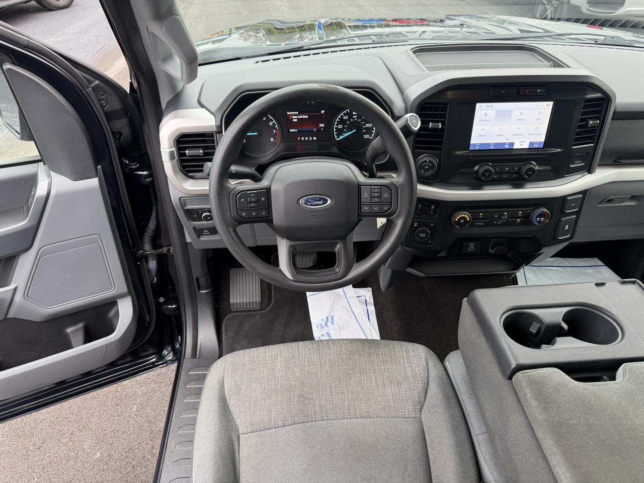 Ford F-150 4WD SuperCrew 150" XLT 2022