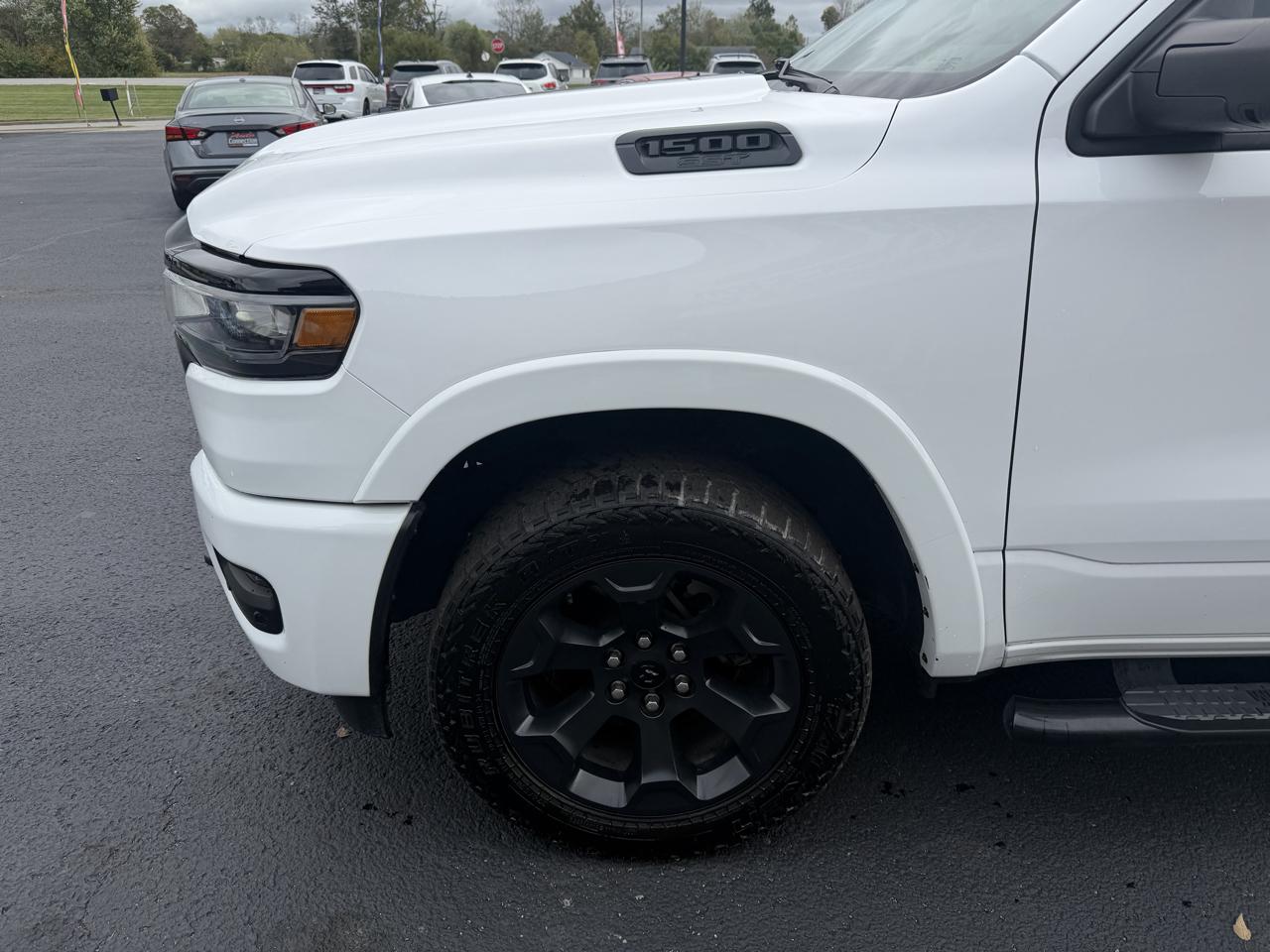 RAM 1500 Big Horn 4x4 Crew Cab 5'7" Box 2025